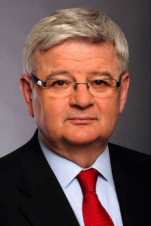 Joschka Fischer, Bundesaußenminister a.D., ©IHK Ostwestfalen 2016